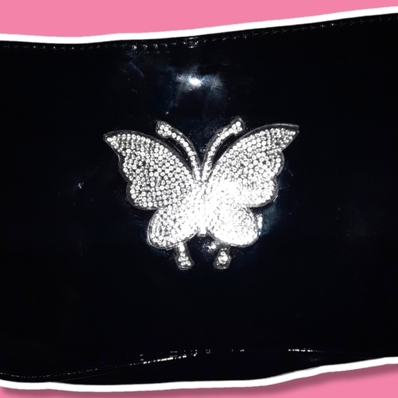 Butterfly Pearl Shoulder  Bag!! 💕💕💕💋💋 - Picture 4 of 5